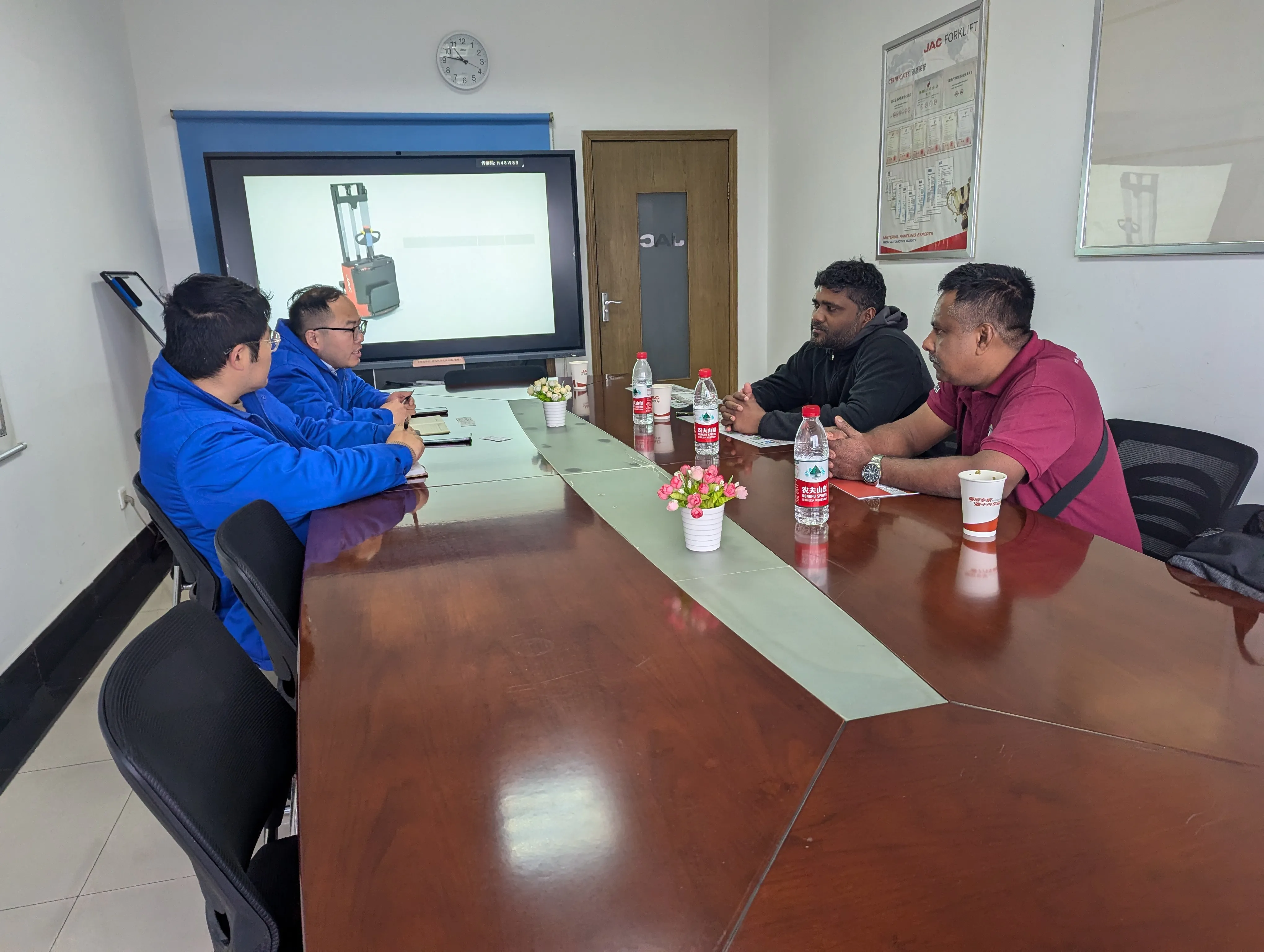 JHI Visits JAC Forklift – China